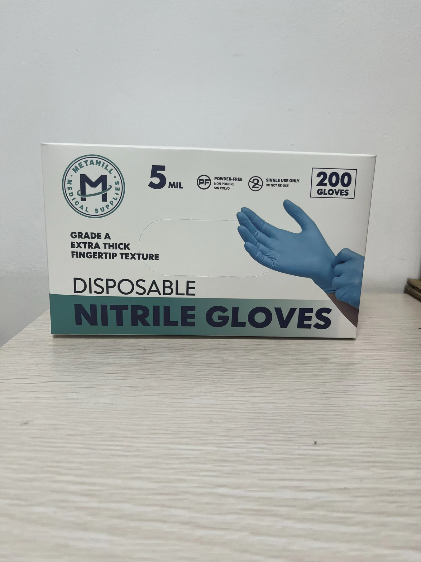 Metahill Nitrile Gloves - Grade A Extra Thick 200 Count